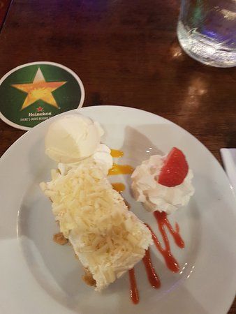 Garden Restaurant at Jacksons Hotel