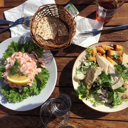 Cafe & Bistro Voltaire
