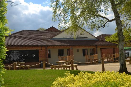 The Tin Hat Bar & Grill