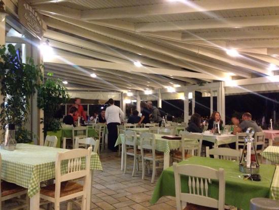 Louizidis Taverna