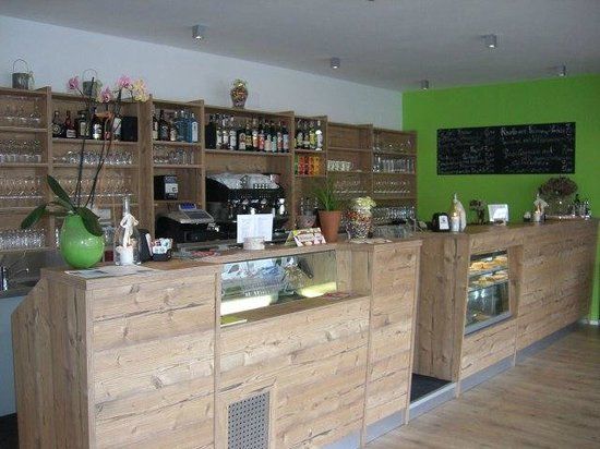 Peter's Bistro