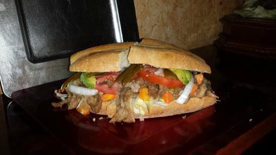 Tortas y Jugos El Mago