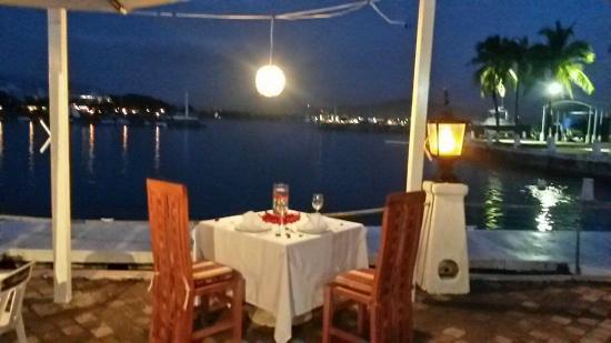 Marina Grill