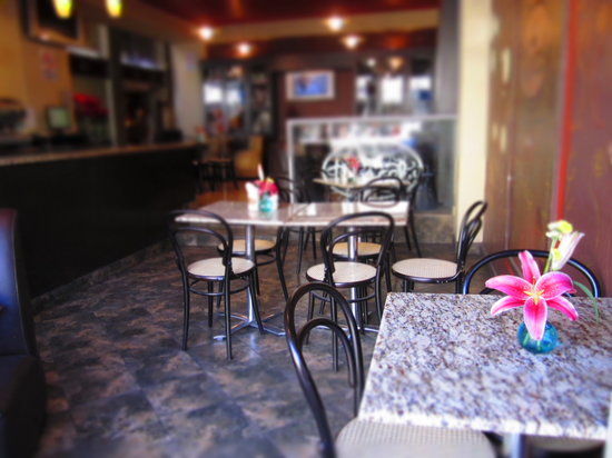 Tabacchi Cafe & Baguettes