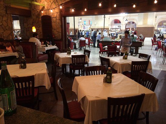 Romano's Macaroni Grill Doha
