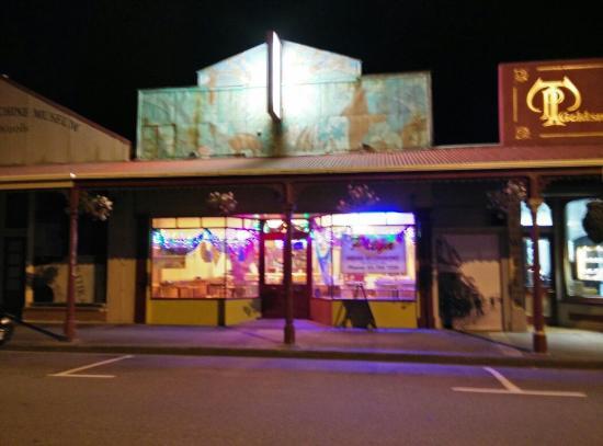 Priya Indian Restaurant