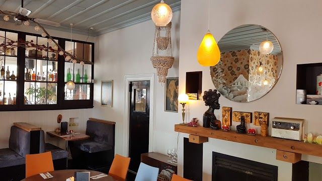 Cool Change Bar & Eatery