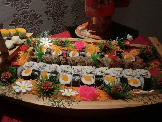 Akemi Sushi