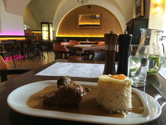 Restaurace U Zvonu