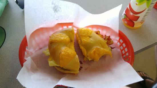 Bagel Port Cafe and Deli