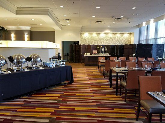 Sevens Bar And Grill