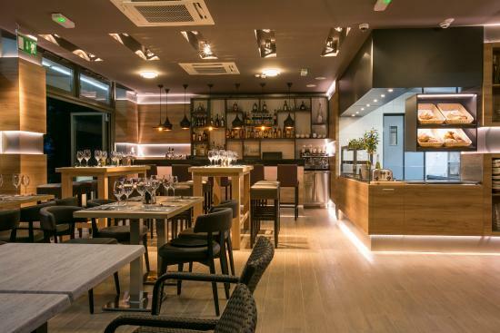 Maurus Etterem es Borbar