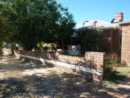 Neil Spencer Gallery