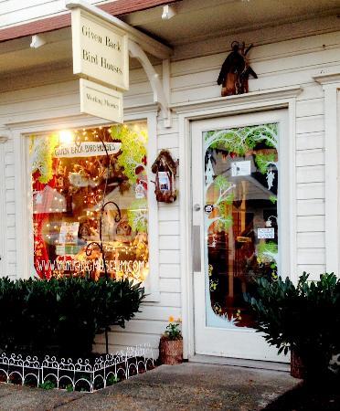 Given Back Bird Houses Working Museum