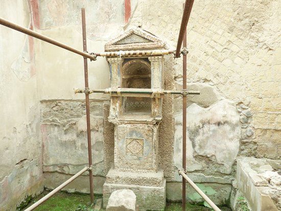 House of the Skeleton