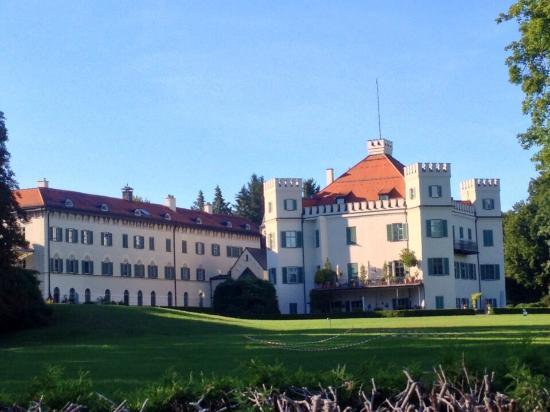 Schloss Possenhofen