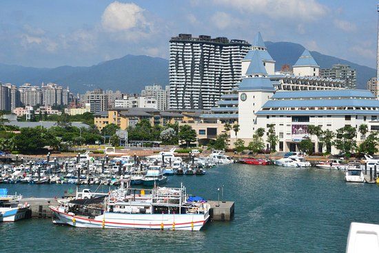 Tamsui Fisherman's Wharf