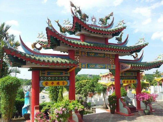 Wan Loong Chinese Temple