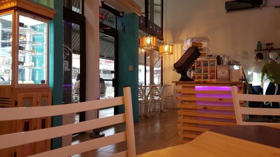 Yippo Cafe