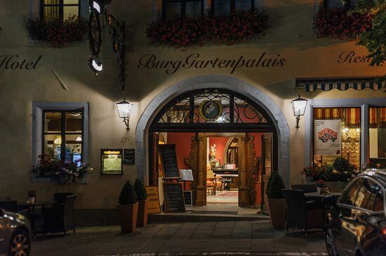 Hotel Burg Gartenpalais