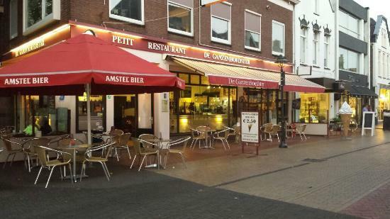Petit - Restaurant