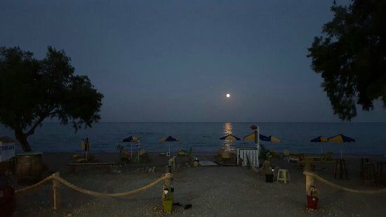 Taverna Limnioni