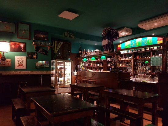 Irish Pub