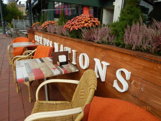 Cafe des Nations