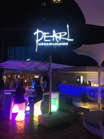 Pearl Urban Lounge