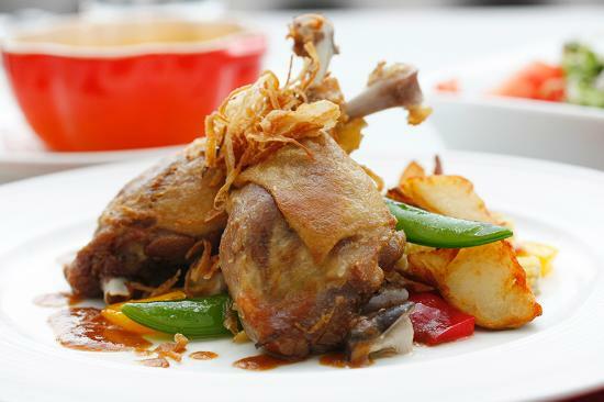 La Brasserie and Le Rendez Vous