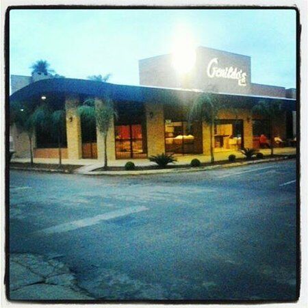 Genildo's Bar