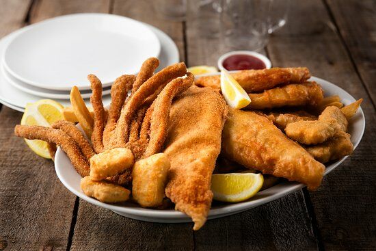 Mudgeeraba Seafoods on School Street