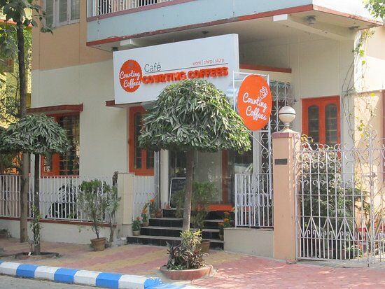 Cafe Courting Coffees