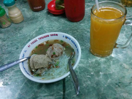 Es Teller Tanjung Anom & Bakso Daging Sapi