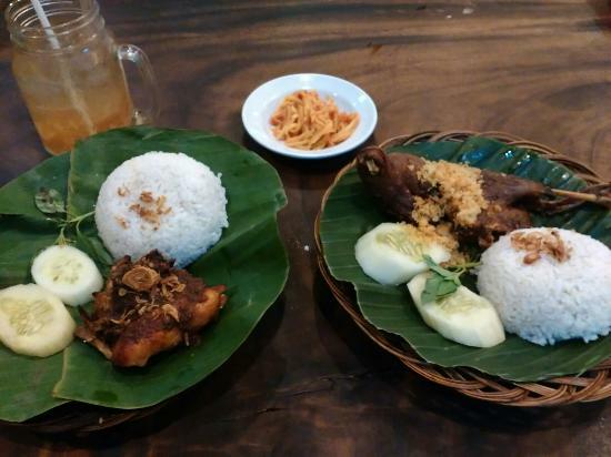 Bebek Kaleyo Rawamangun