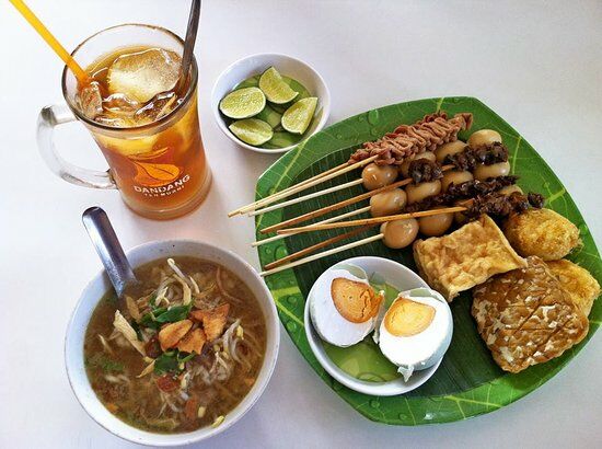 Soto Kudus Gajah Mada