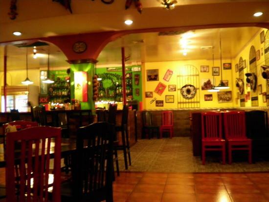 Iguana's Cantina Mexicana